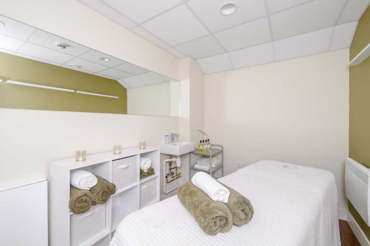 5 Putsborough - Luxury Apartment At Byron Woolacombe, Only 4 Minute Walk To Woolacombe Beach! المظهر الخارجي الصورة
